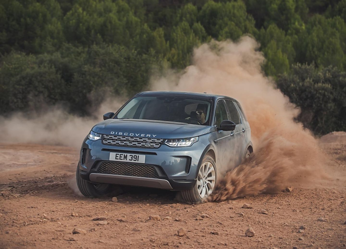 Der neue Land Rover Discovery Sport im Gelände