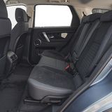 Auch hinten ist reichlich Platz im Der neue Land Rover Discovery Sport