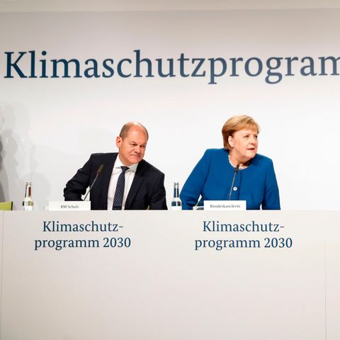 Olaf Scholz (SPD), Angela Merkel (CDU), Annegret Kramp-Karrenbauer (CDU) und Markus Söder (CSU) bei der Pressekonferenz zum Klimaschutzprogramm 2030. 