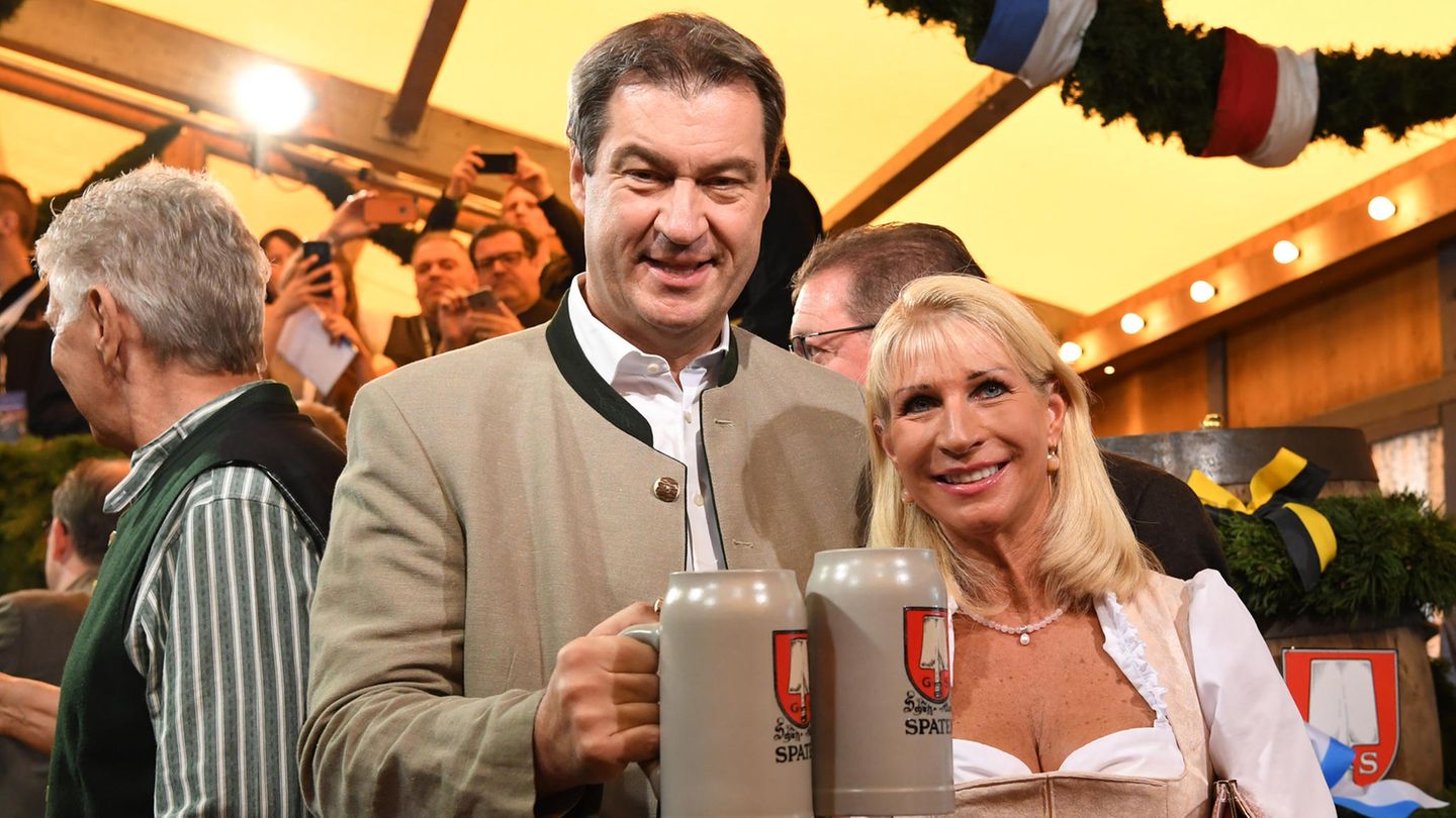 Promis auf dem Oktoberfest Markus Söder