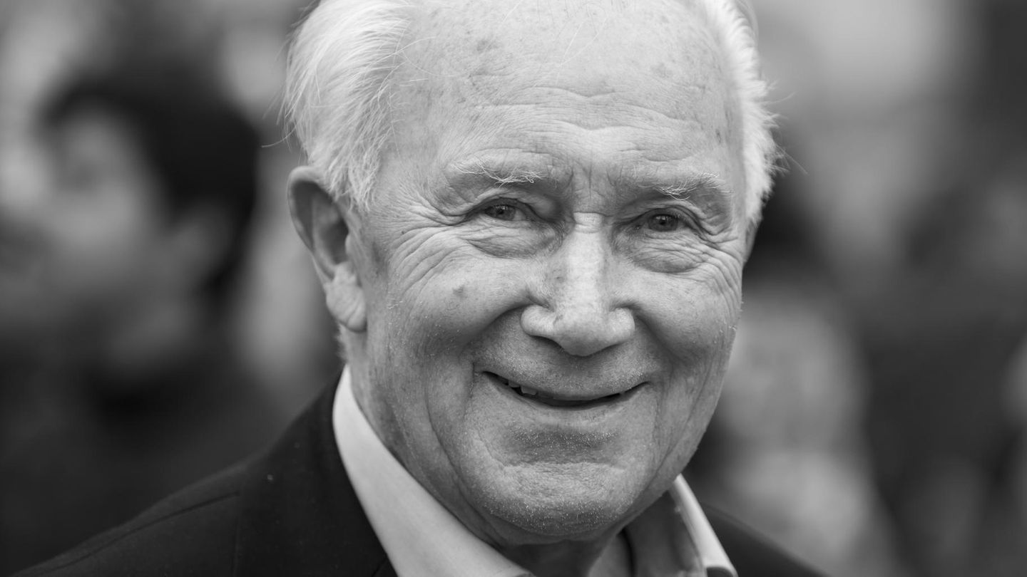 Sigmund Jähn, früherer Kosmonaut und erster Deutscher im Weltall, ist mit 82 Jahren gestorben