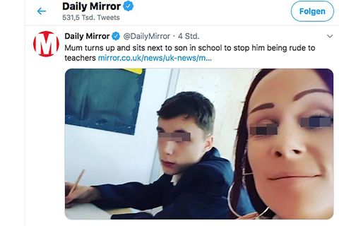 Mutter und Sohn in der Schule – sie möchte ihm Respekt beibringen