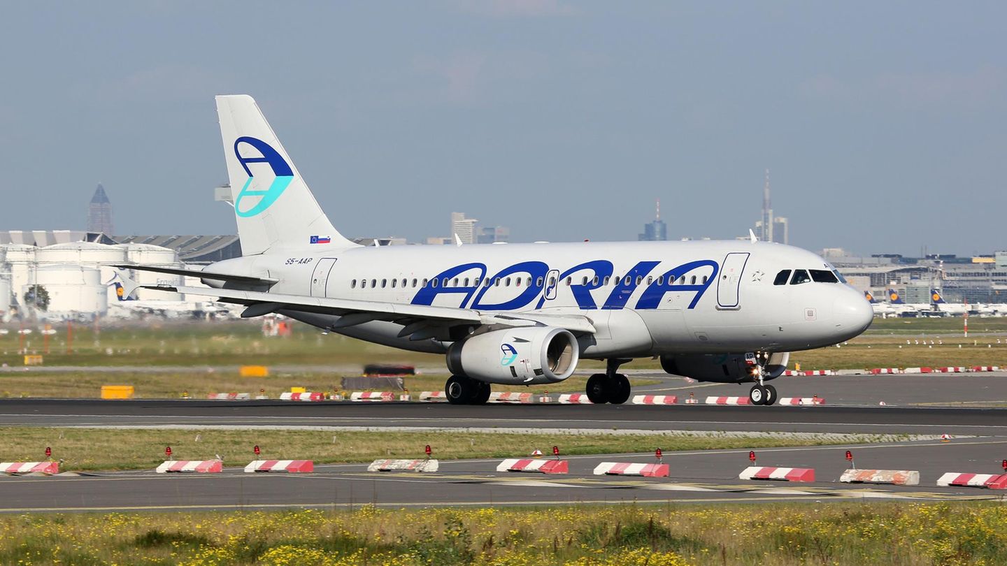 Adria Airways stellt Flugbetrieb wegen Geldmangels ein STERN.de