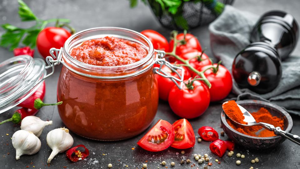 Zu Empanadas passen viele Dips