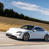 Nach 2,8 Sekunden erreicht der Porsche Taycan Turbo S 100 km/h