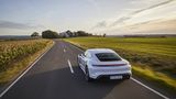 Der Porsche Taycan Turbo S ist bis zu 260 km/h schnell
