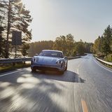 Die Lenkung ist präzise, ohne künstlich straff zu sein