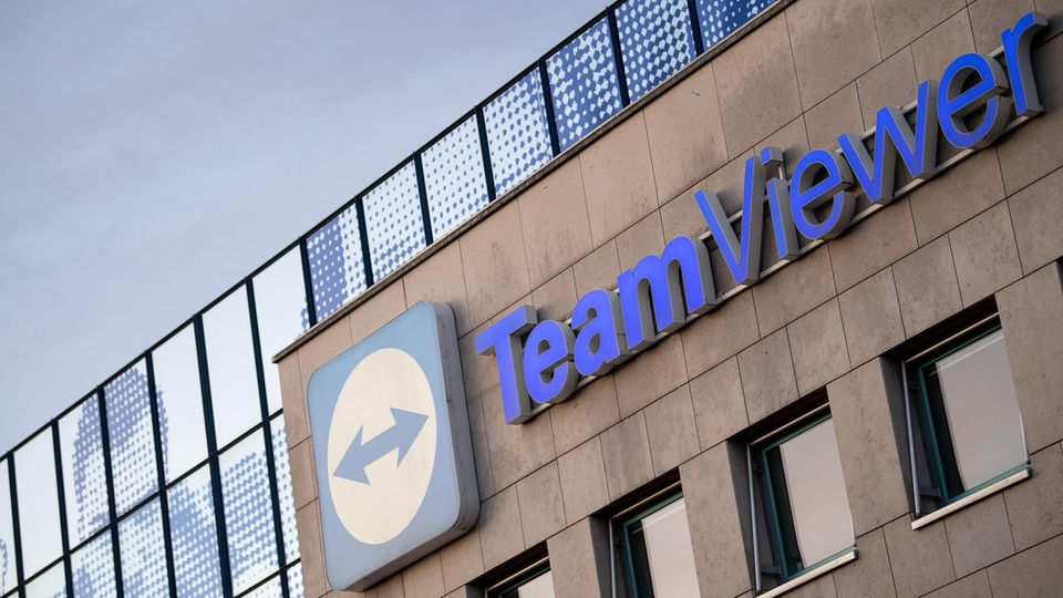 Das Logo des Tech-Konzerns Teamviewer am Hauptsitz