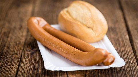 Wiener Würstchen - besser nicht als Zwischenmahlzeit, sondern im Brot oder in der Suppe