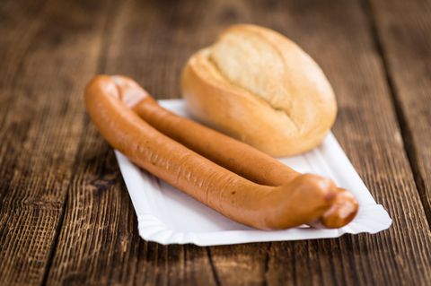 Wiener Würstchen - besser nicht als Zwischenmahlzeit, sondern im Brot oder in der Suppe
