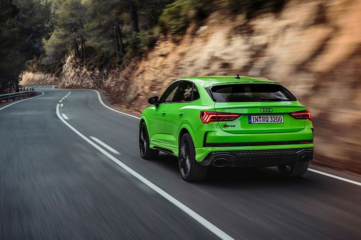 Der Audi RS Q3 Sportback ist 1,56 Meter hoch