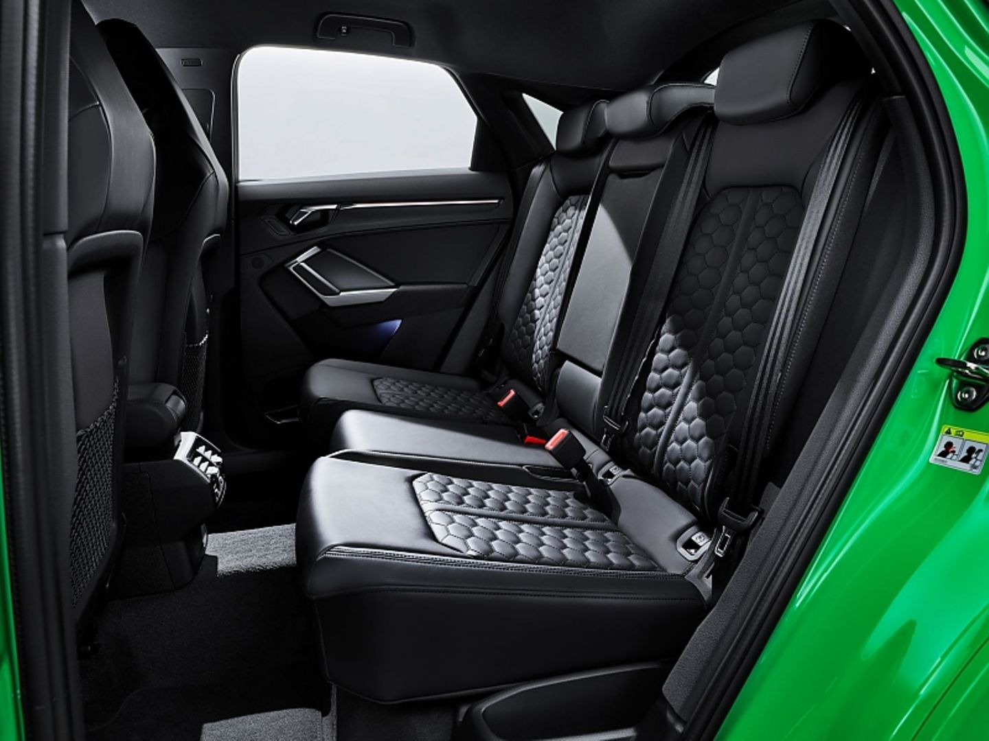 Der Audi RS Q3 Sportback steht im ersten Quartal des nächsten Jahres bei den Händlern.