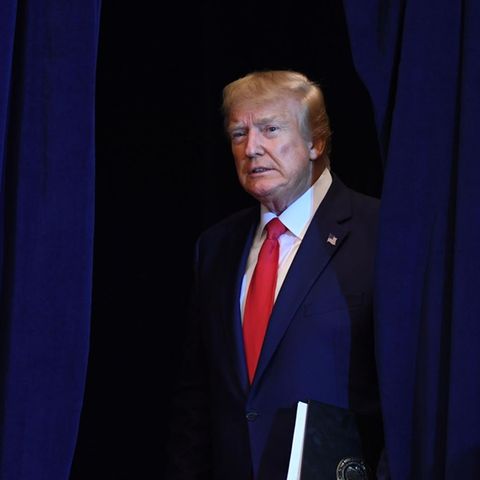 Donald Trump hält ein mögliches Impeachment wegen der Ukraine-Affäre für einen "Witz"
