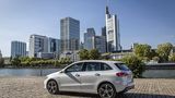 Mercedes B 250e