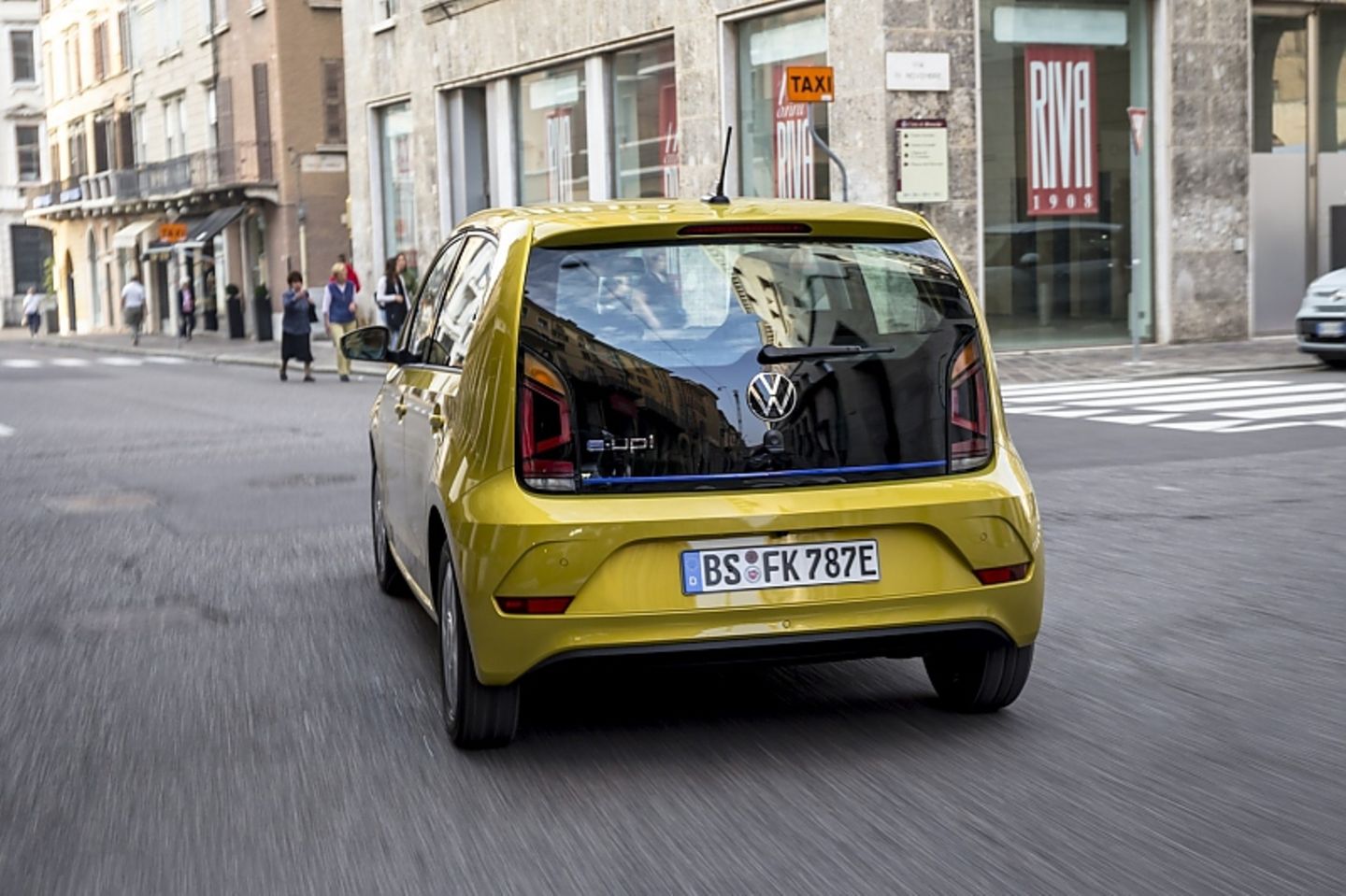 Die Stadt ist der natürliche Lebensraum des VW E-Up