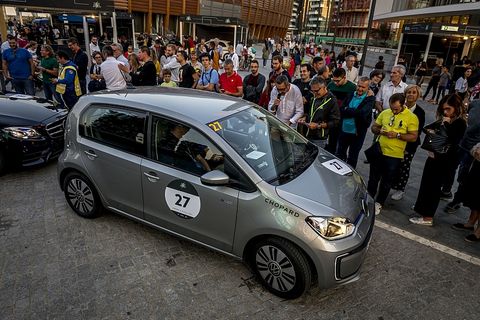 In Mailand kamen einige Menschen zusammen