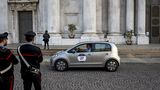 Die Carabinieri hatten ein wachsames Auge auf die Teilnehmer