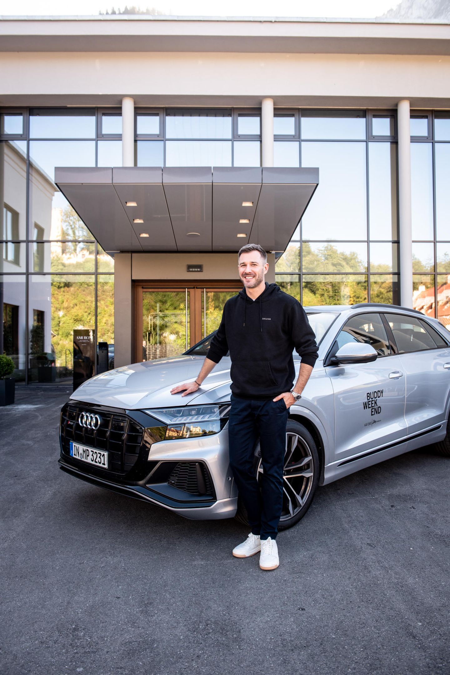 Die Gäste, darunter auch Jochen Schropp, werden mit dem exklusiven AUDI-Shuttle direkt ins Ameron Neuschwanstein gebracht.
