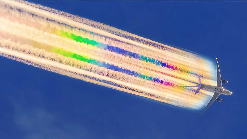 Aerodynamische Kondensstreifen Aerodynamische Kondensstreifen