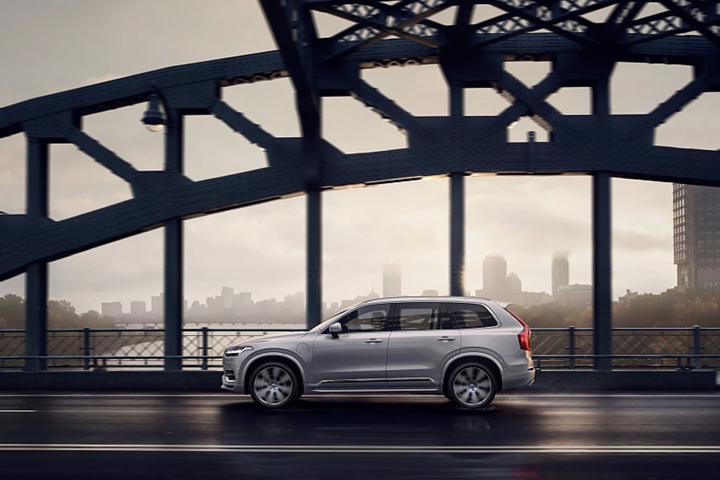 Volvo XC90 B5 AWD