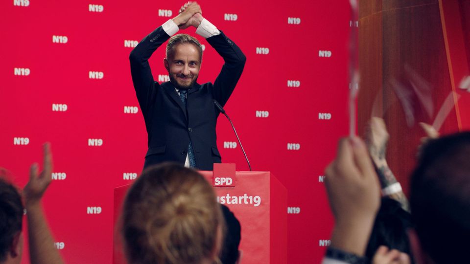 "#neustart19"-Kampagne: Jan Böhmermann ist in SPD eingetreten – so will er jetzt Parteichef werden SPD-Mitglied Jan Böhmermann