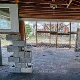 Unser Vorschlag für den Verkaufstext: "Niedliches Renovierungsobjekt, das sich mit wenig Aufwand in eine Wohnoase verwandeln lässt. Nur an handwerklich erfahrene Hauseigentümer."