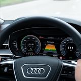 Im Cockpit wird die Reichweiten-Kombination grafisch dargestellt