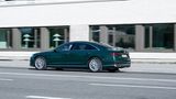 Der Audi A8L 60 TFSI e quattro ist bis zu 250 km/h schnell