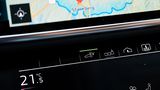Im EV-Modus ist der A8 bis zu 135 km/h schnell