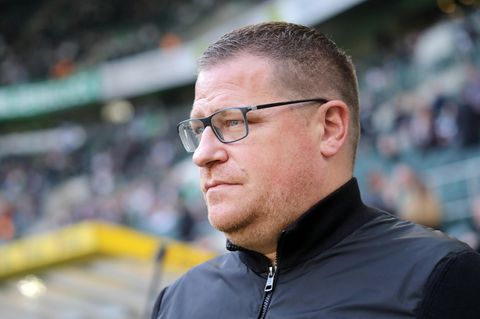 Gladbach-Manager Max Eberl mit ernstem Gesichtsausdruck