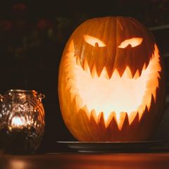 So schaurig schön kann ein Halloween-Kürbis aussehen