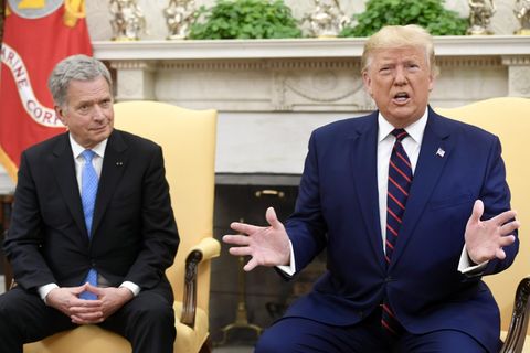 Finnlands Präsident Sauli Niinistö bei der Pressekonferenz mit Donald Trump 