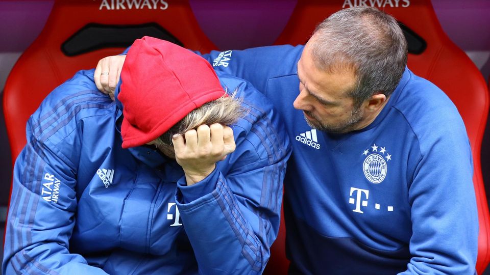 Javi Martinez war sichtlich angefasst davon, schon wieder nicht zu spielen Javi Martinez war sichtlich angefasst davon, schon wieder nicht zu spielen