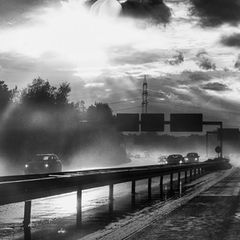 Autobahn Impression in Deutschland, Regen, Gewitterstimmung, Wolken
 von: ©Philippe Ramakers, Intuitive Fotografie,