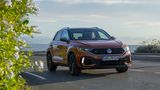 Um den VW T-Roc R agiler zu machen, lassen die Techniker eine höhere Gierrate zu