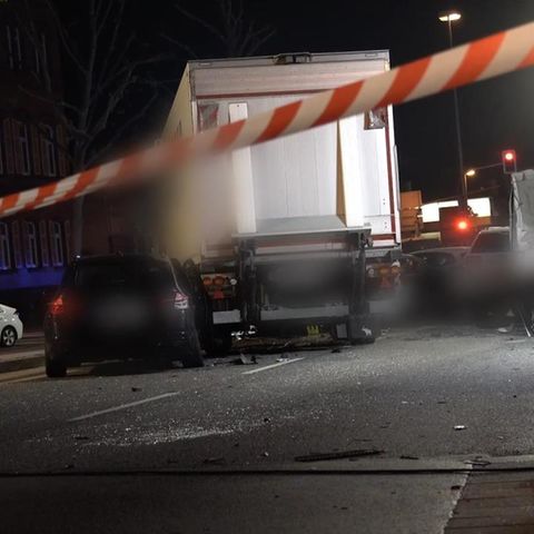 Syrer verursachte Lkw-Zusammenstoß in Limburg - Motiv unklar