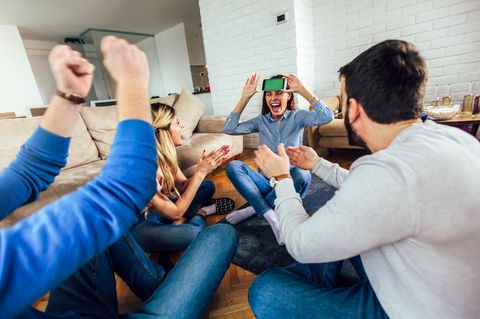 Kennen Sie schon diese beliebten Partyspiele für Erwachsene?