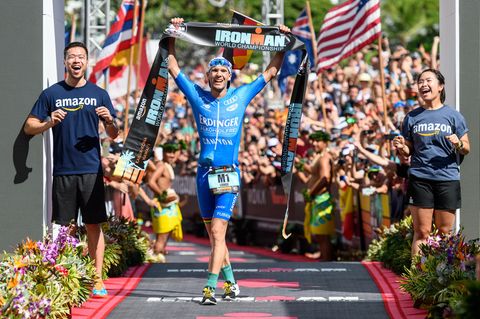 Ironman-WM Hawaii 2019 - Patrick Lange im Ziel des Ironman Hawaii 2018