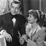 1959 drehte Pulver die zweiteilige Literaturverfilmung "Buddenbrooks" (an der Seite von Hansjörg Felmy). Bitter: Im gleichen Jahr erhielt die Schauspielerin ein verlockendes Angebot aus Hollywood. Sie sollte im Monumentalfilm "Ben Hur" die Rolle der Esther übernehmen. Da sie jedoch bereits vertraglich anderweitig verpflichtet war, musste sie ablehnen. "Über die Sache mit 'Ben Hur' kann ich bis heute nicht lachen", sagte Pulver 2010.