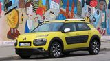 Citroën C4 Cactus  Der Cactus ist Innen wie Außen so ungewöhnlich, dass man ihn wohl noch länger keinem genauen Baujahr zuordnen kann. Als Design-Exot dürfte in Würde altern. Außerdem fährt er sich gut, bietet für Passagiere und Gepäck viel mehr Platz als sein Äußeres vermuten lässt. 