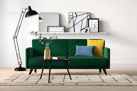 Wohnzimmer mit bunten Interieur-Highlights