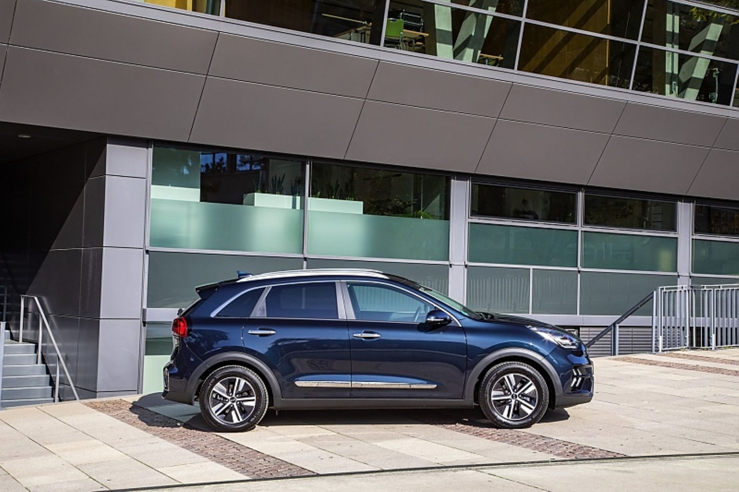 Nach 10,8 Sekunden erreicht der Kia Niro PHEV Landstraßentempo