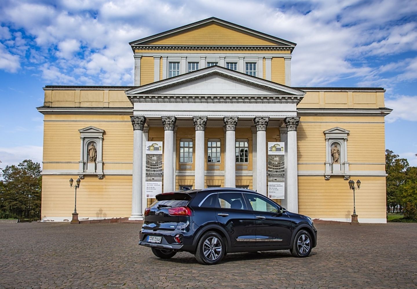 Der Kia Niro PHEV wiegt knapp 1.6 Tonnen