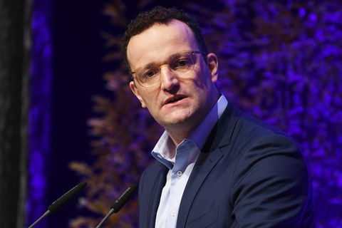 Jens Spahn plant, Vergewaltigungsopfer stärker zu unterstützen