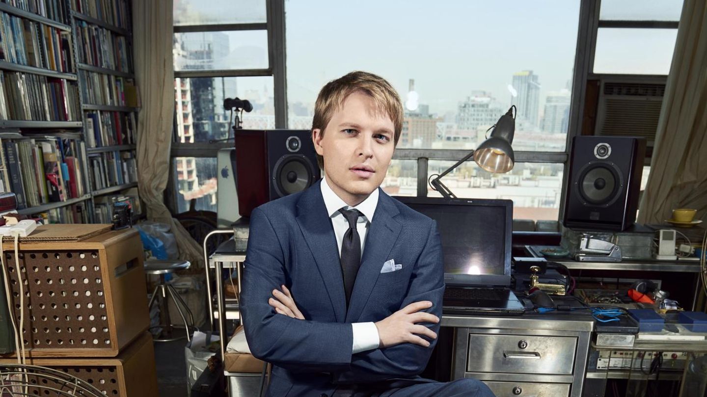 Ronan Farrow in einer Produktionsloft in New York