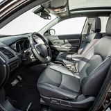 Die Sitze bieten nicht viel Seitenhalt