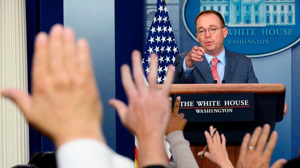 Stabschef Mick Mulvaney bei seinem Auftritt im Weißen Haus