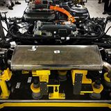 Jeep-Produktion in Melfi - Elektromotor an der Hinterachse