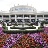 So sieht das Clubhaus des Golfhotels von außen aus