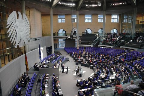 Bernhard Daldrup (SPD) spricht in der Debatte zur Grundsteuer-Reform